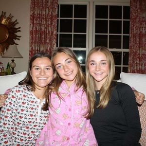 Meet your Posher, Ally